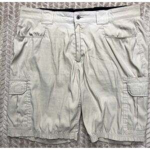 Eddie Bauer Men's 40 Beige Belted Adventure Trek Hiking‎ Travel Cargo Shorts